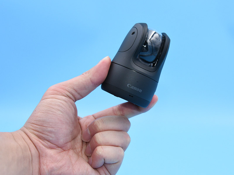 ミニレポート：“新しい家族の一員“みたいな自動カメラ「PowerShot PICK