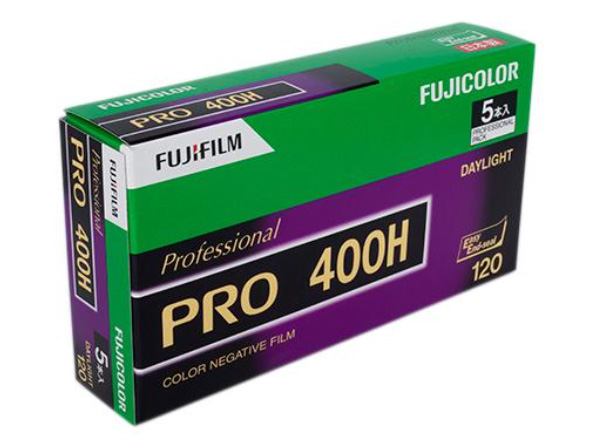 富士フイルム、カラーネガフィルム「PRO400H」120サイズの出荷終了時期
