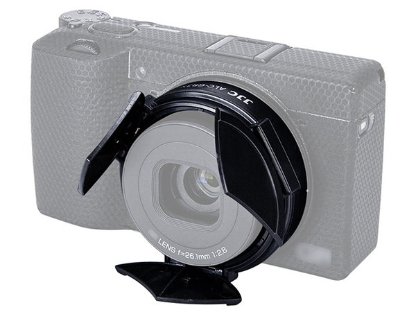 RICOH GR IIIx用の自動開閉式レンズキャップ。2,350円 - デジカメ Watch