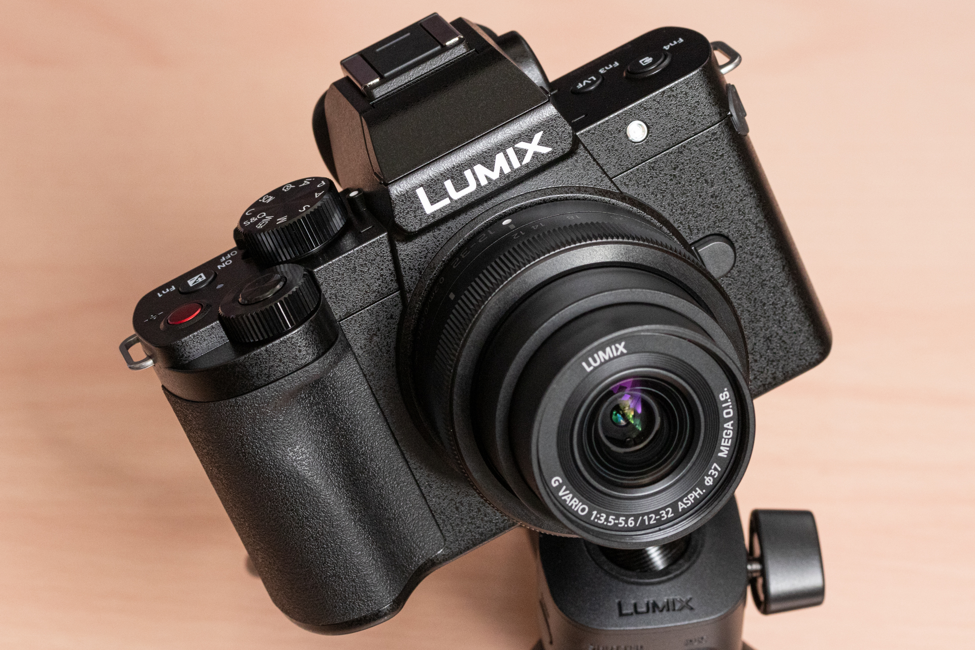 新製品レビュー：パナソニック LUMIX G100D - デジカメ Watch
