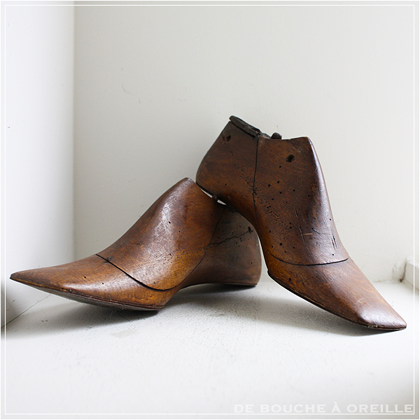 オールドバカラ アンティーク DE BOUCHE A OREILLE / embauchoirs en