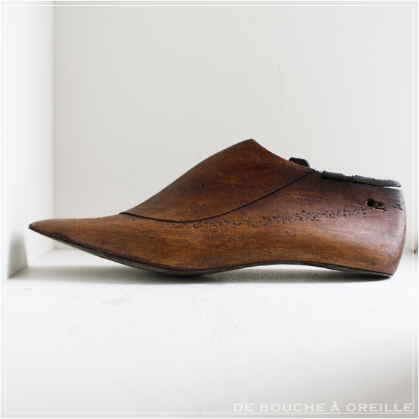 オールドバカラ アンティーク DE BOUCHE A OREILLE / embauchoirs en