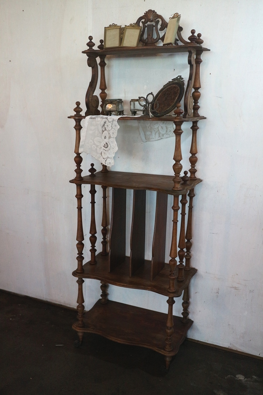 ミュージックシェルフ ナポレオン3世 - フランスアンティークのお店