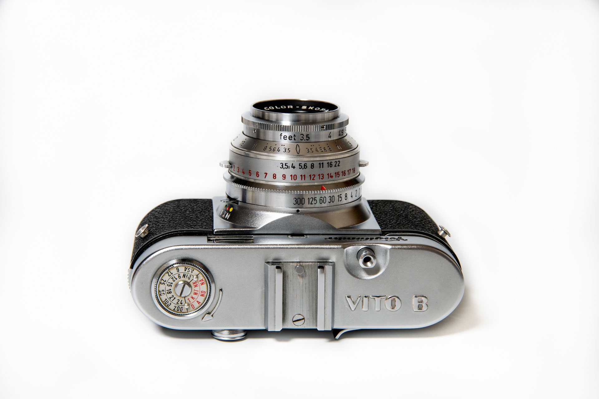 フルマニュアルのフィルムカメラ『Voigtlander vito B』が最高にかっこ