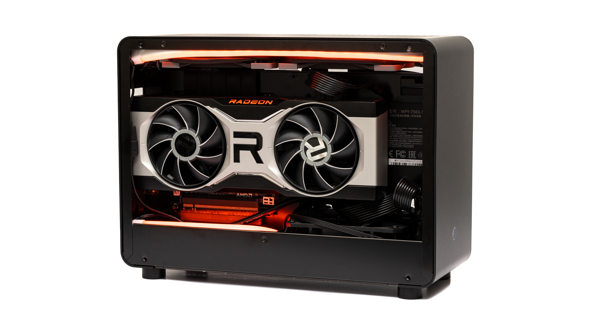 GEEEK CASE G1 SE レビュー。容量11.3Lながら325mmまでのグラボが搭載