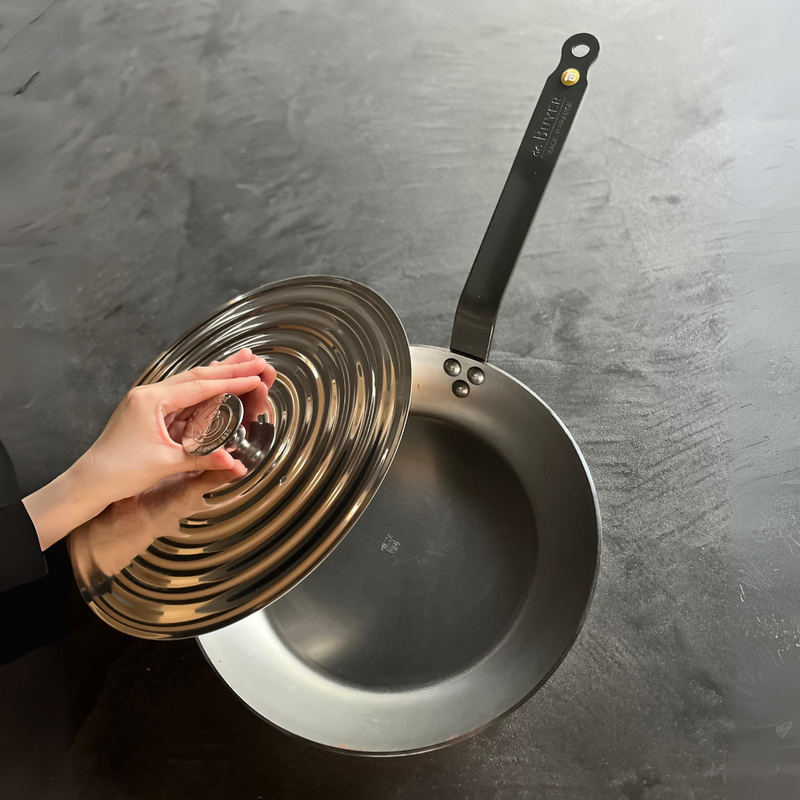 鉄フライパン ミネラルビー＆蓋セット – デバイヤー公式オンラインショップ