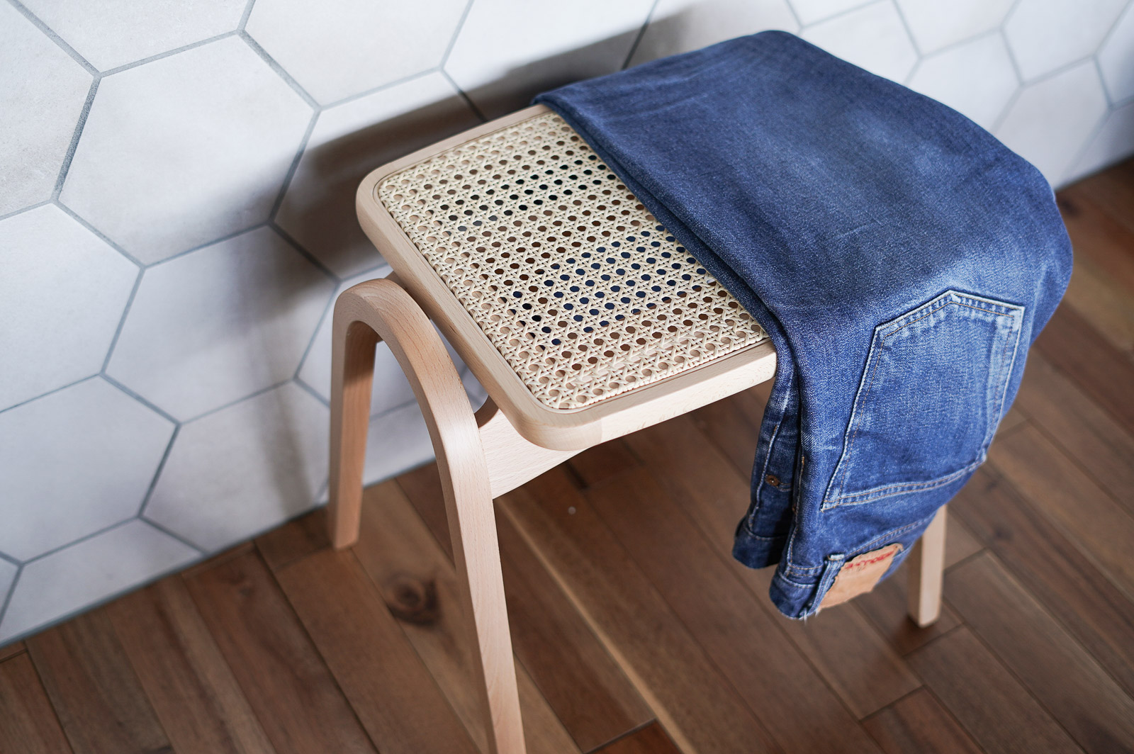 秋田木工 剣持スツール ラタン No.202-R（座面籐張り）ブナ ナチュラル