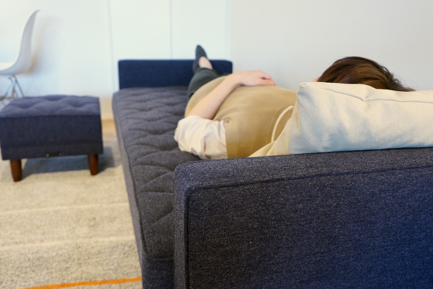 カリモク60 スリーピングソファ タープブルー［Y36213JD］ - カリモク