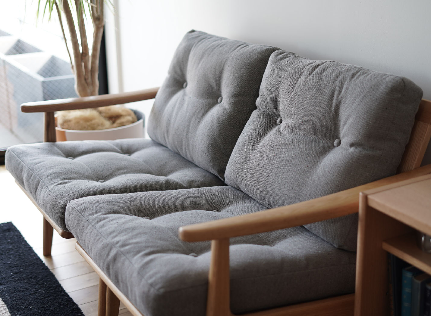 マルニ60 フレームチェア 3シーター オーク ファブリック M-06（ミナ