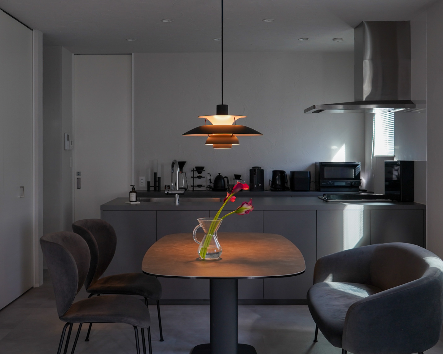 ルイスポールセン（Louis Poulsen） PH5 / ブラック・エディション2025