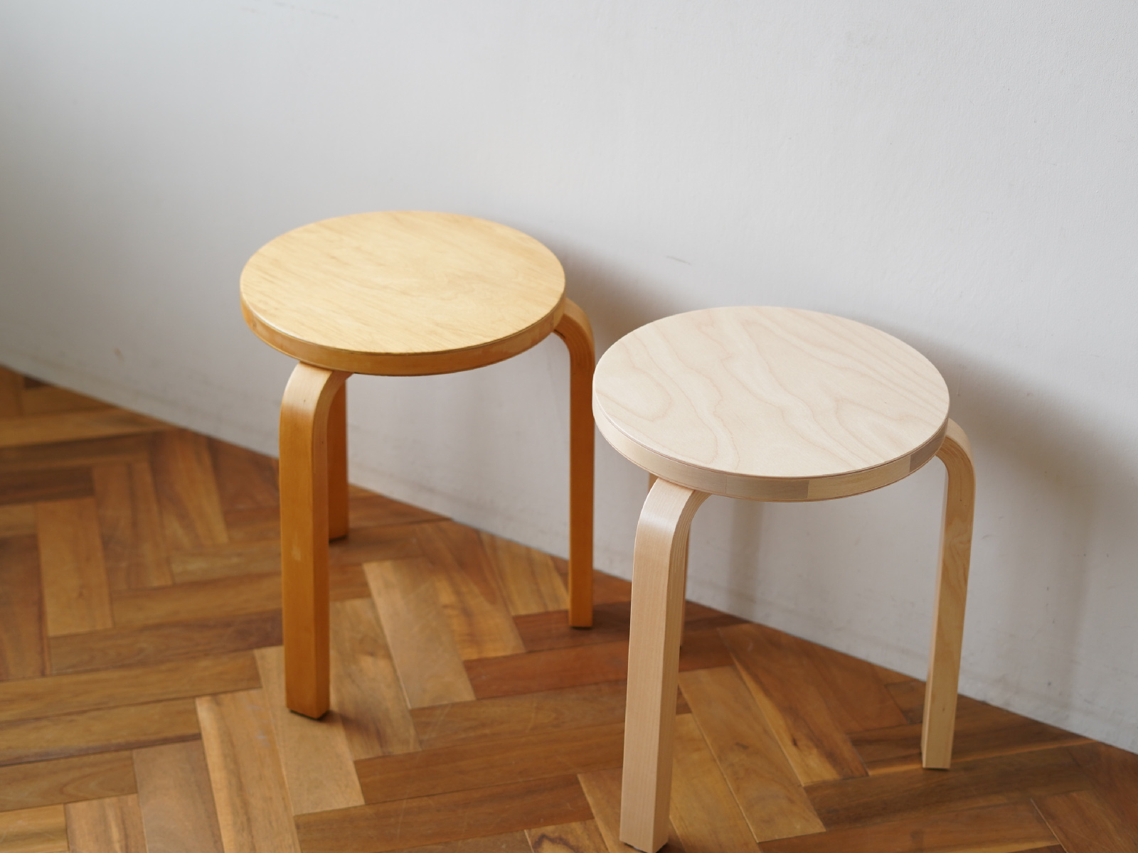 artek (アルテック) STOOL 60（スツール 60） 3本脚 ナチュラル
