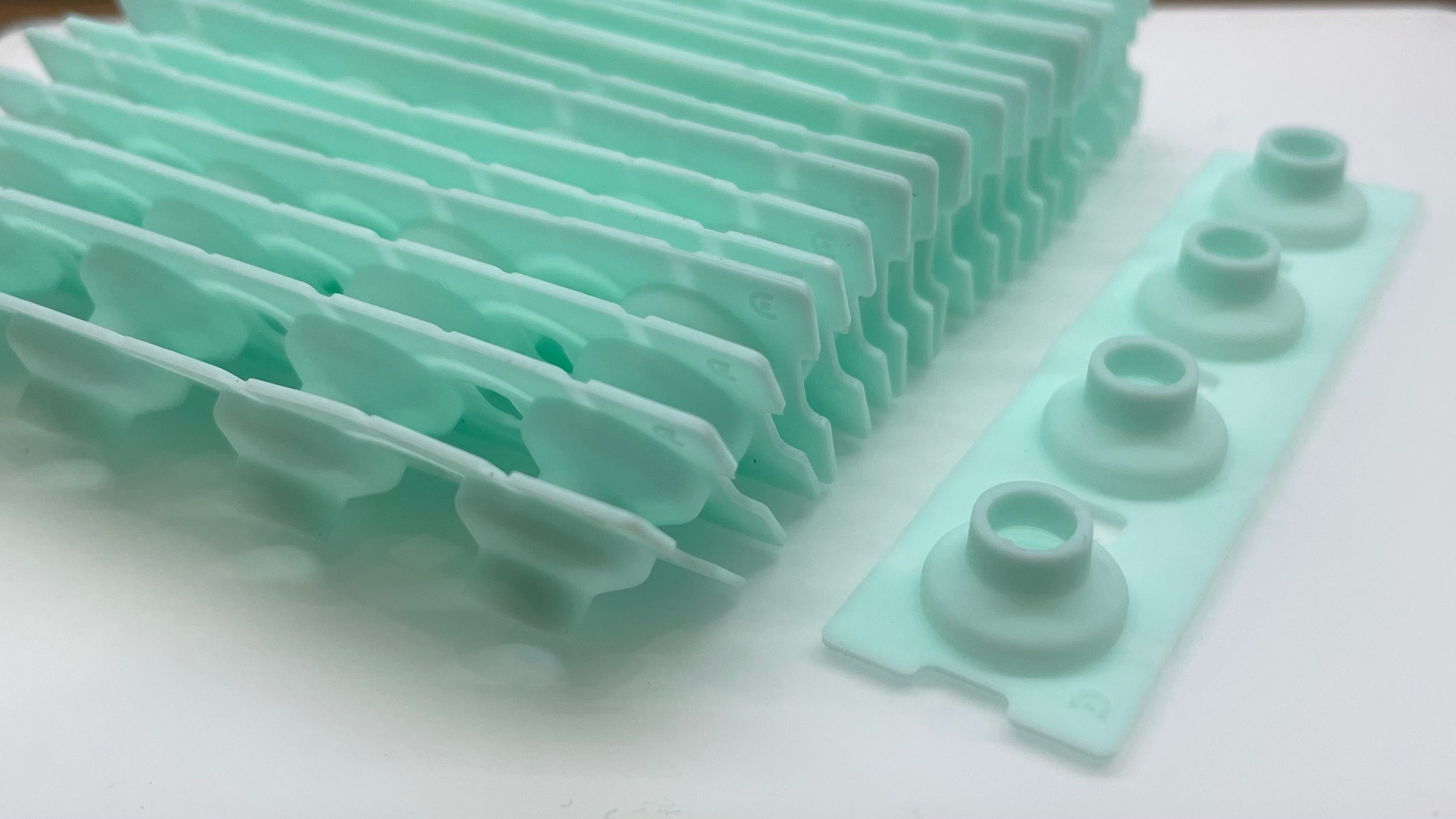 DES-DOMES BKE Tactile – deskeys