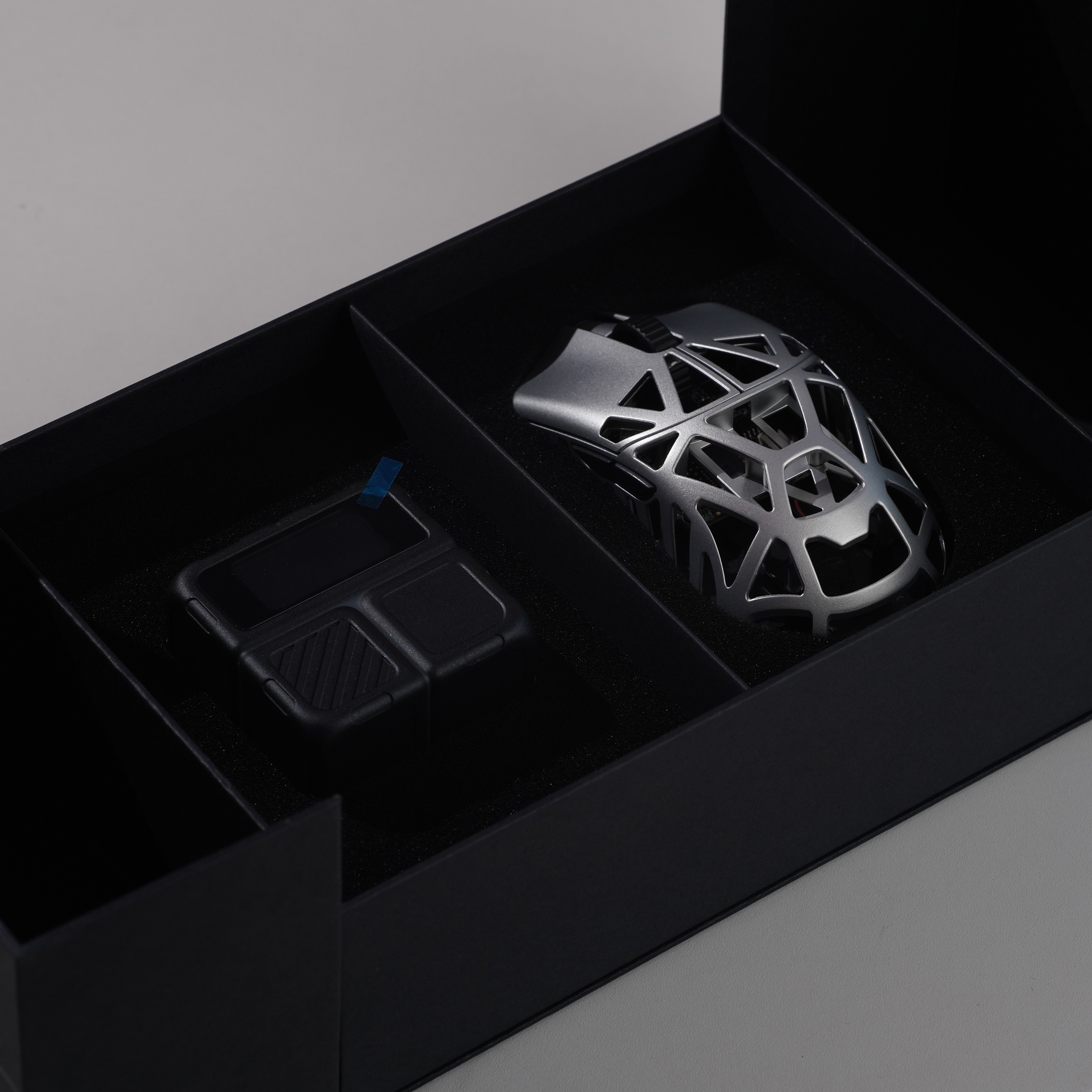 BEAST X ワイヤレスゲーミングマウス