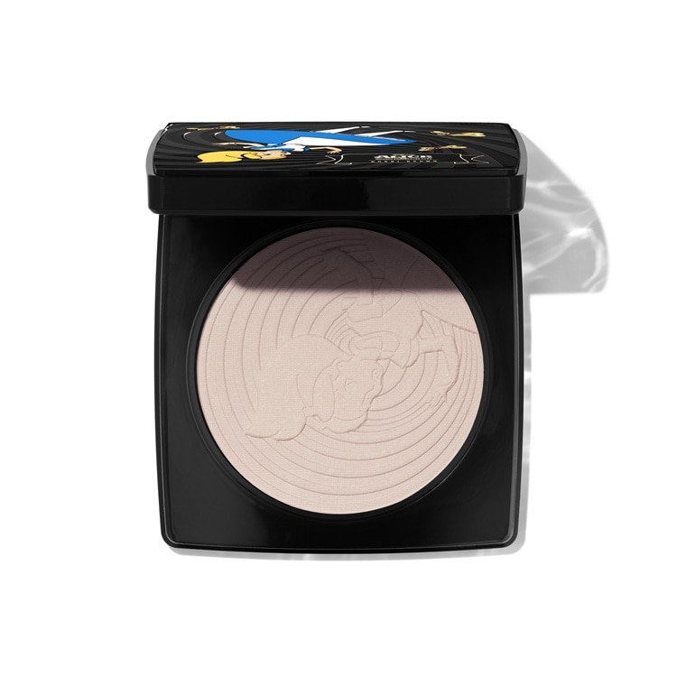 シアーフィニッシュ プレストパウダー（ALICE in WONDERLAND・限定