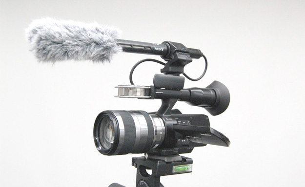 ファイルベース収録カメラ最新案内]特別編 ソニーNEX-VG10レビュー