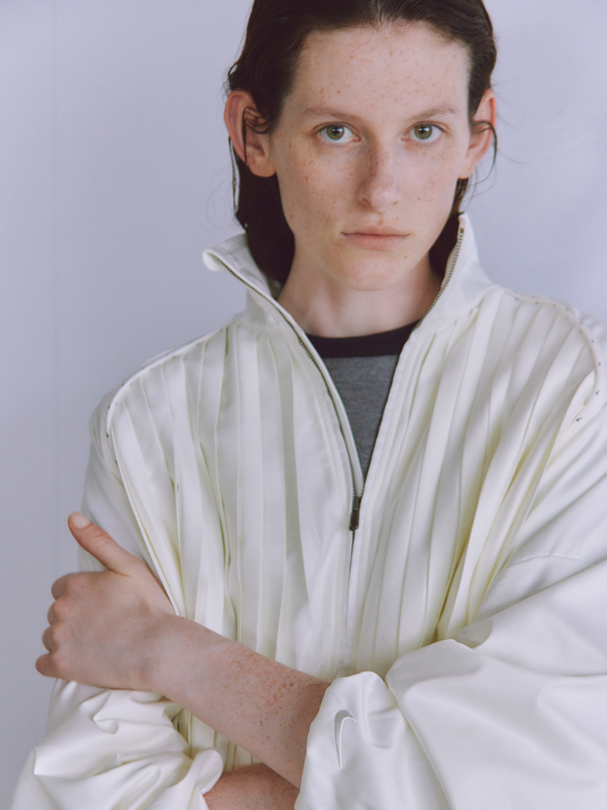 NIKE】PLEATD TRK JKT(ジャケット)｜アウター｜emmi（エミ）の通販