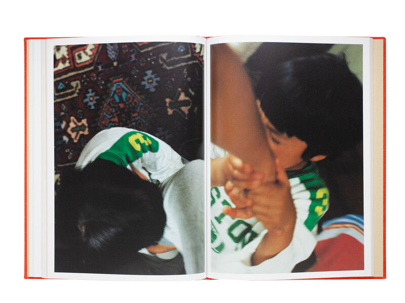 Swiss - 長島有里枝 | shashasha 写々者 - 写真集とアートブック