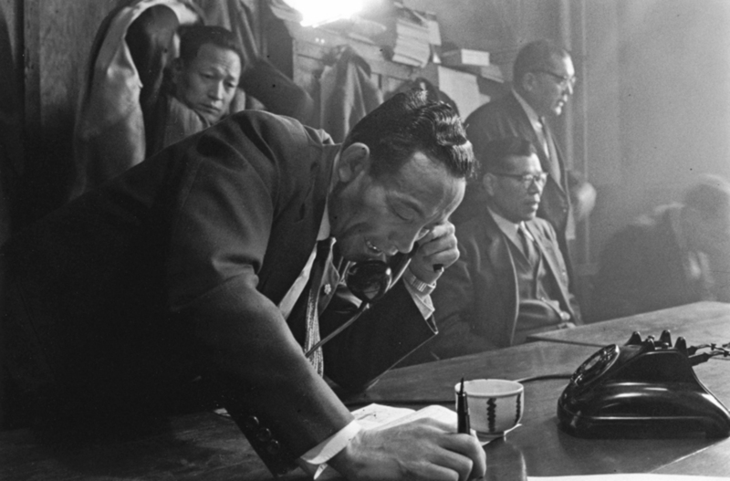 渡部雄吉 - Yukichi WATABE | shashasha 写々者 - 写真集とアートブック