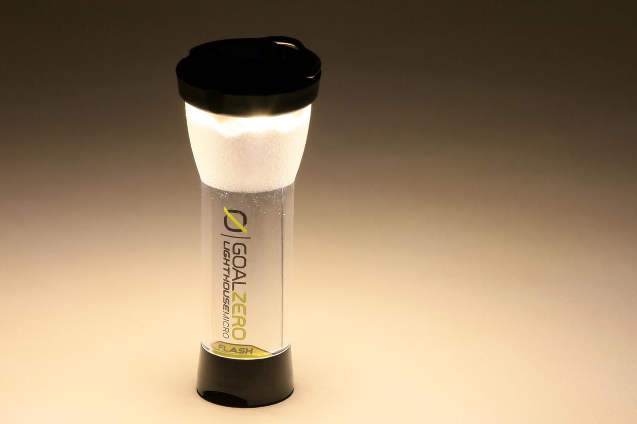 バイクキャンプ用ランタンの決定版か!? ゴールゼロ「ライトハウス