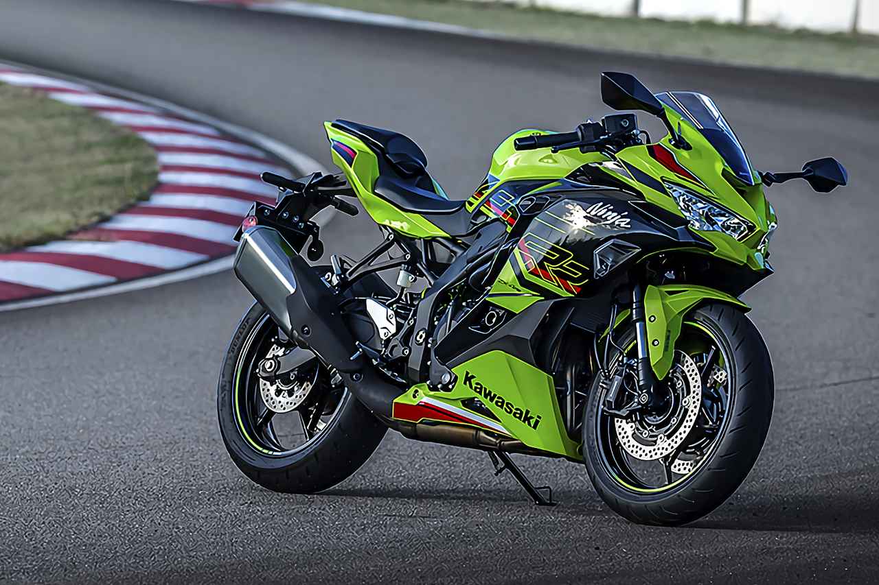 3グレードのどれがお買い得!? 注目のZX-4R/RRをじっくり解説！ PART2