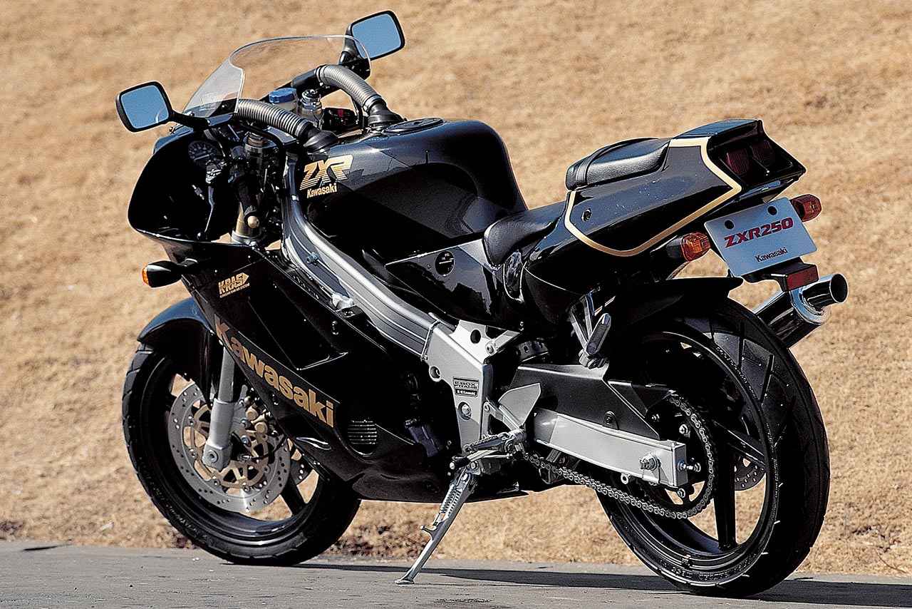 カワサキ「ZXR250（ZX250A）」（1989年）｜レプリカ分野の遅れを帳消し