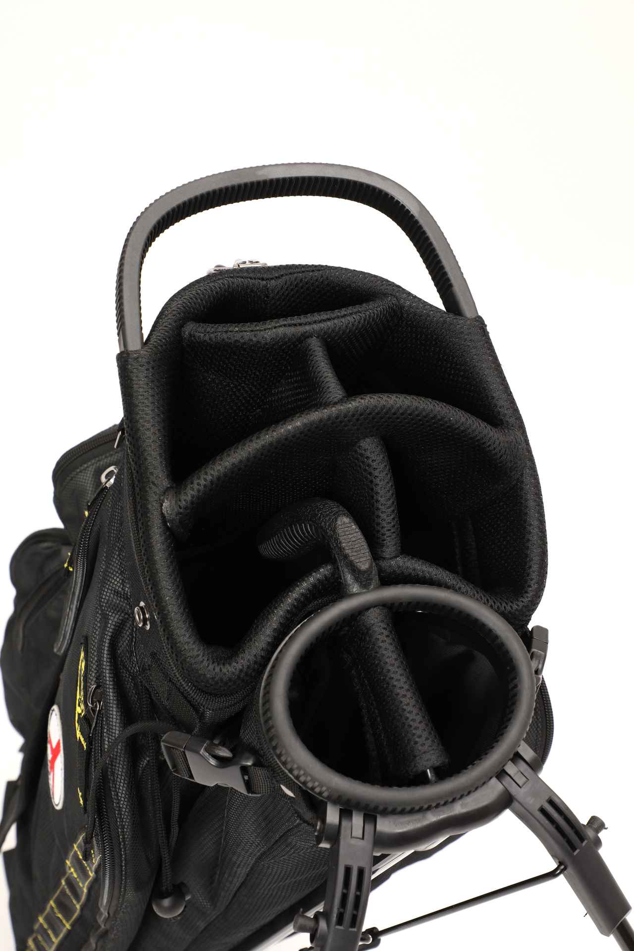 限定30本】本体にクラブケースが内蔵！ 使い勝手抜群のスタンド式