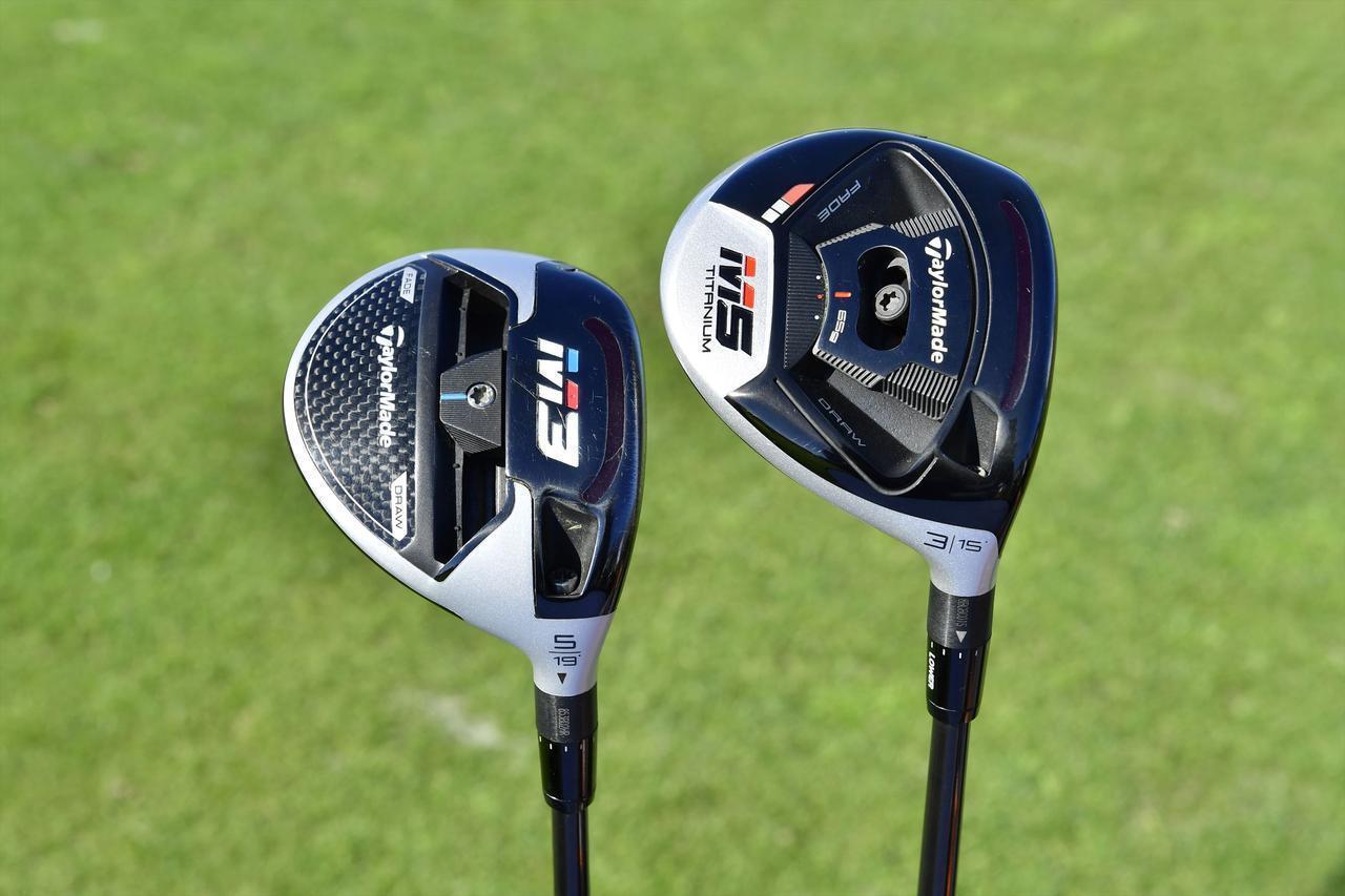 3番はM5、5番はM3。タイガー・ウッズが旧モデルのフェアウェイウッドを