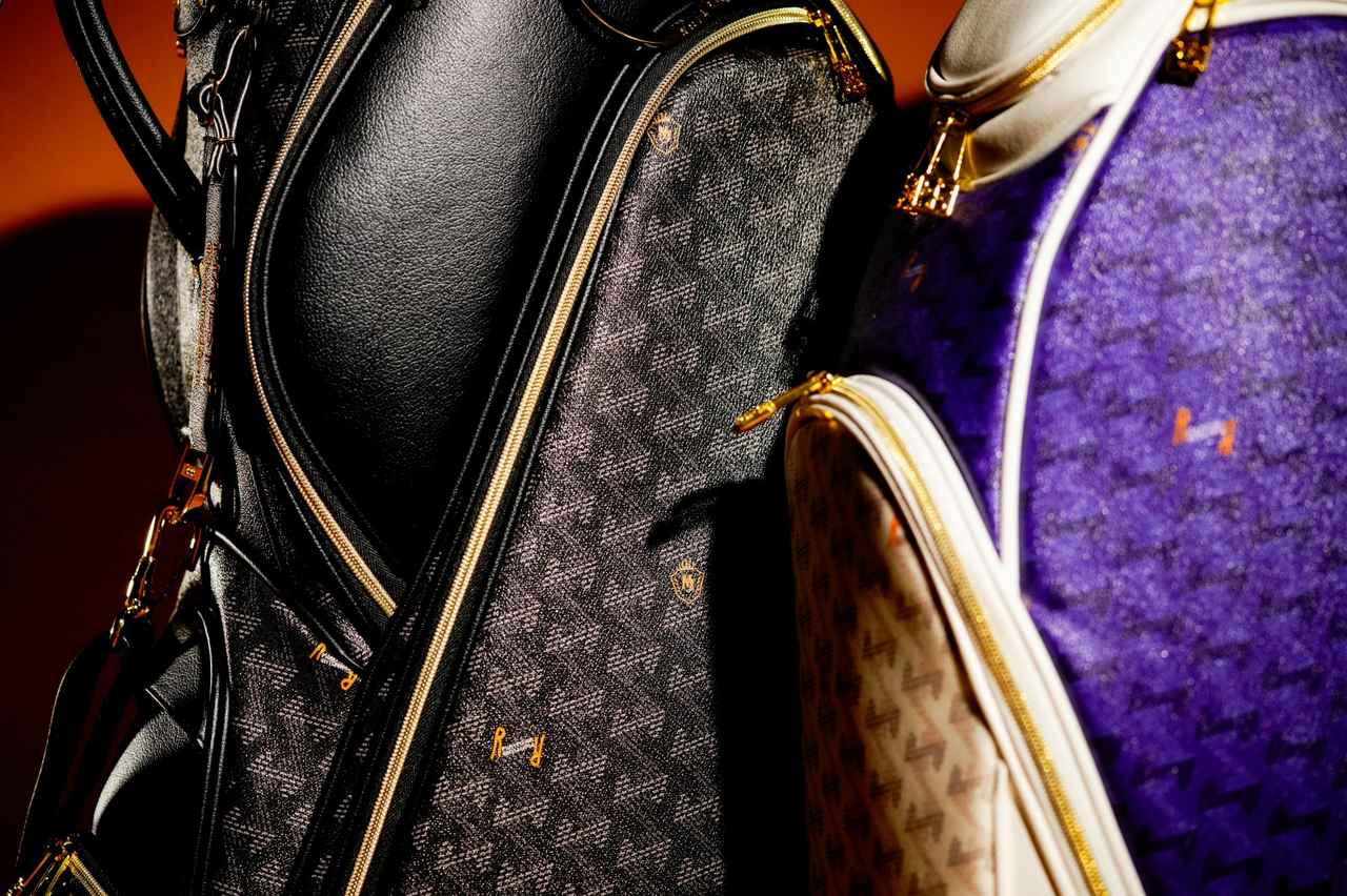 プレゼント】上質な素材で作られた気品ただようマジェスティと