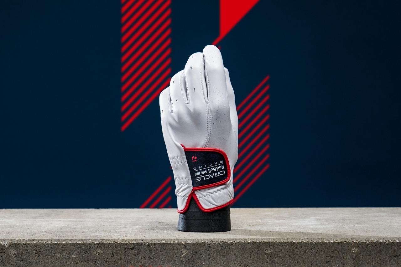 テーラーメイドがF1レッドブルとコラボ！ 限定ウェッジ「MG5」など