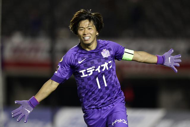 広島を初優勝に導いた駆け引きの達人、佐藤寿人【得点王の系譜22】 (2