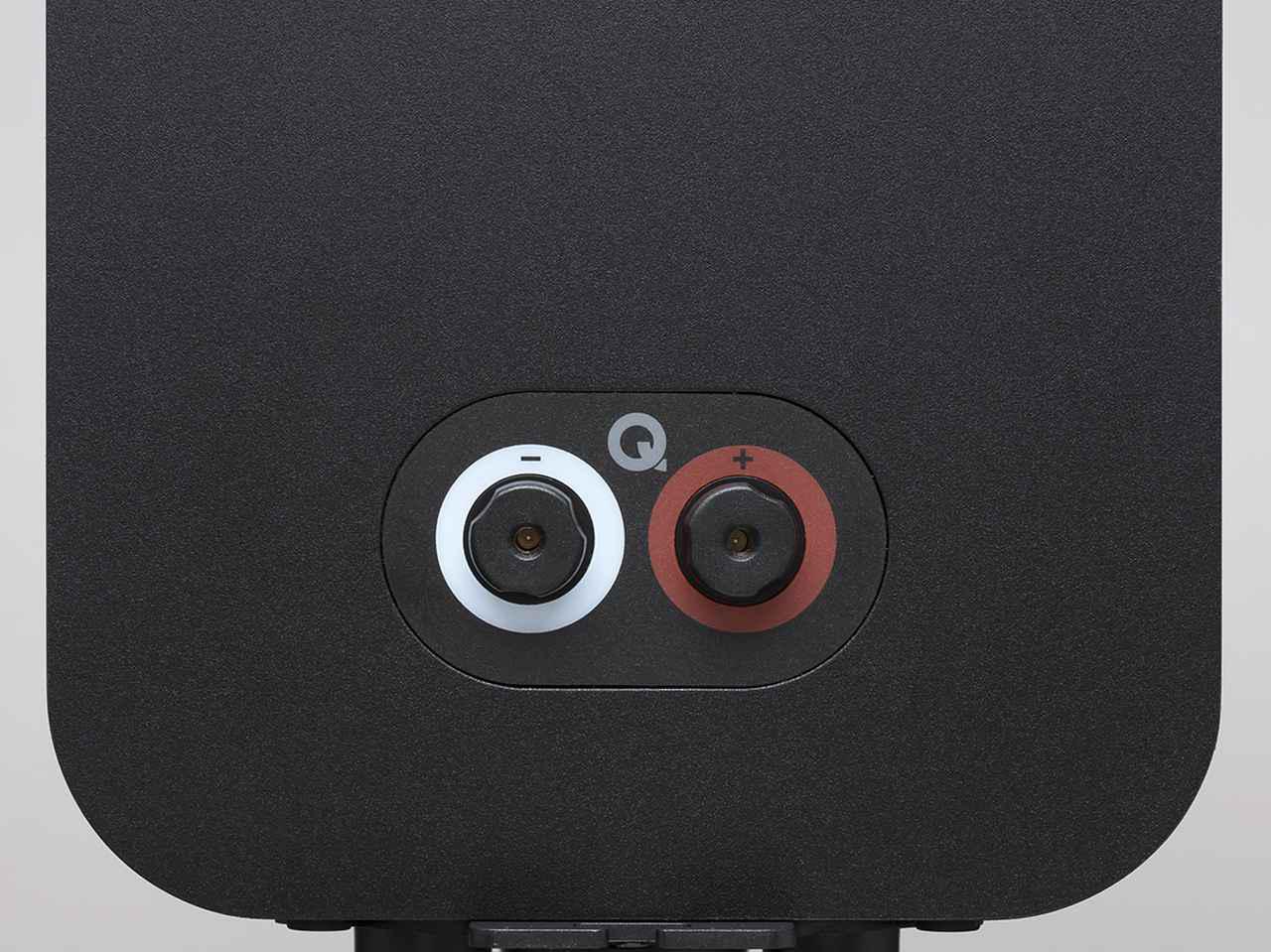 中域の音の分離が聴きどころ シリーズ最大のブックシェルフ Q