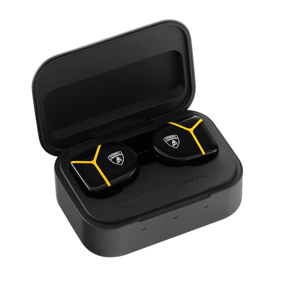 Master & Dynamic、ランボルギーニとコラボした、ラグジュアリーな完全