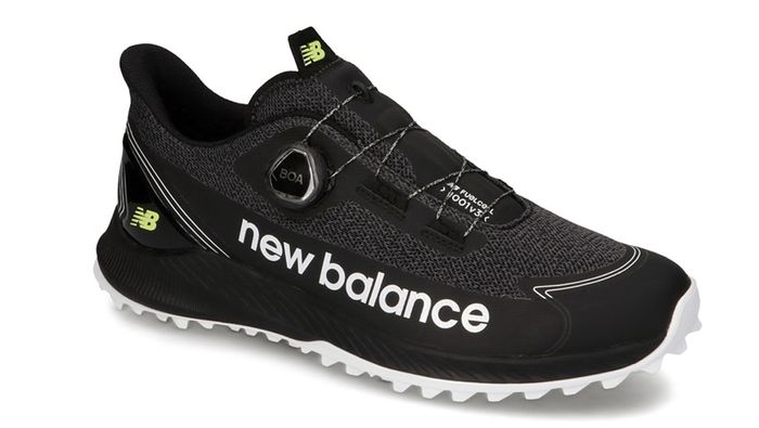 ニューバランスの新作シューズはクールな実力派 - ゴルフ総合サイト