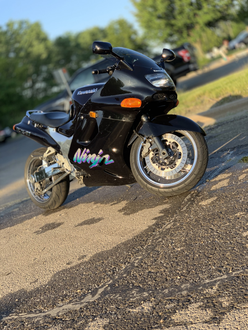1994 Kawasaki ZX1100-D2 Ninja ZX-11 for Sale in Richton Park, IL