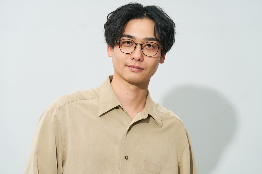 スペシャルプライス]ラバーテンプルが特徴のボストン型メガネ