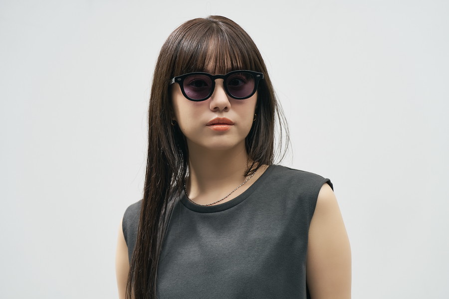 Zoff｜AOI IHARA(度なし調光レンズ搭載)(WEB限定商品)（ZN251G18-14E1