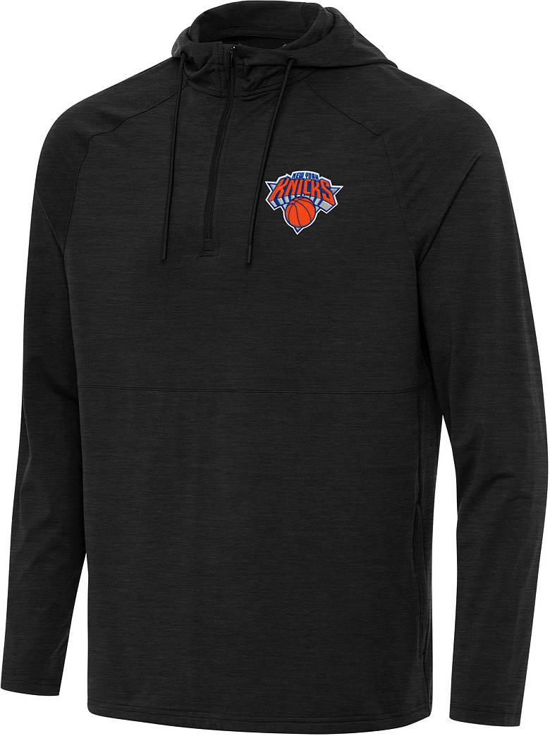Antigua Men's New York Knicks Black Spikes Quarter-Zip Hooded