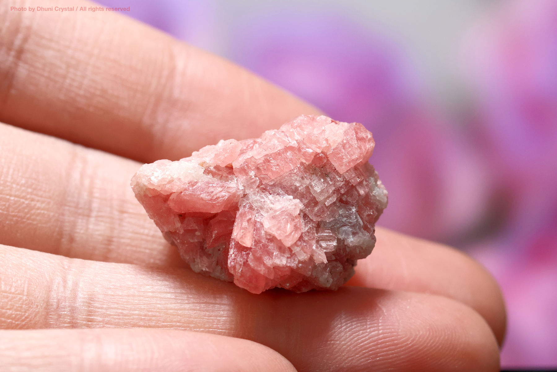 インカローズ 天然石 愛と情熱を象徴するロードクロサイト