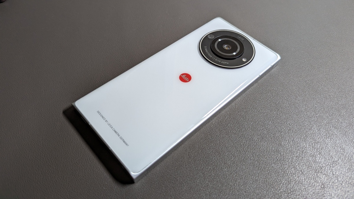 ライカのカメラ搭載で実質11万円！話題のスマホ「Leitz Phone 2」は