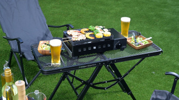 山善の「減煙焼き肉グリル XGRILL」に電源のない場所でも使える