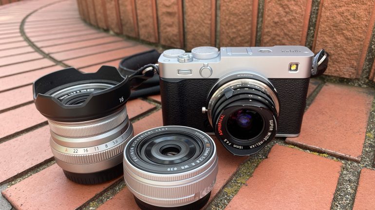 実機レビュー】軽快スナップの新定番！FUJIFILM「X-E5」で愉しむ東京