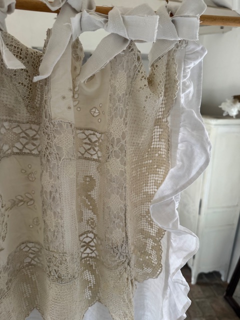 ホワイトリネンカーテン | フランスアンティークショップディフェランス