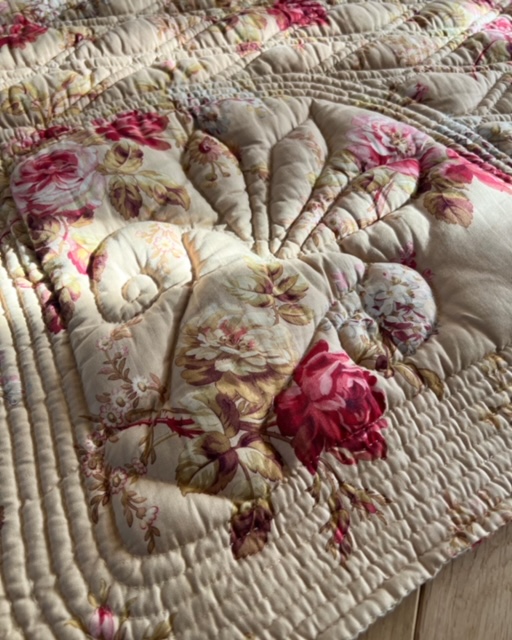 南仏プロヴァンスキルト | フランスアンティークショップディフェランス