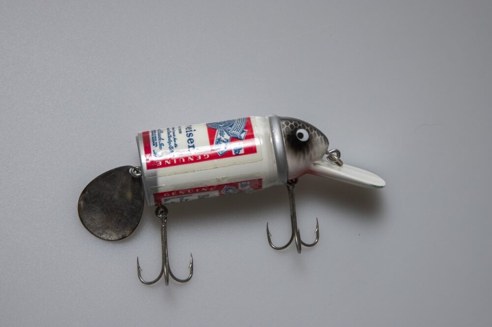 釣果だけでなくスタイルも楽しめる“オールドルアー”の世界。その市場