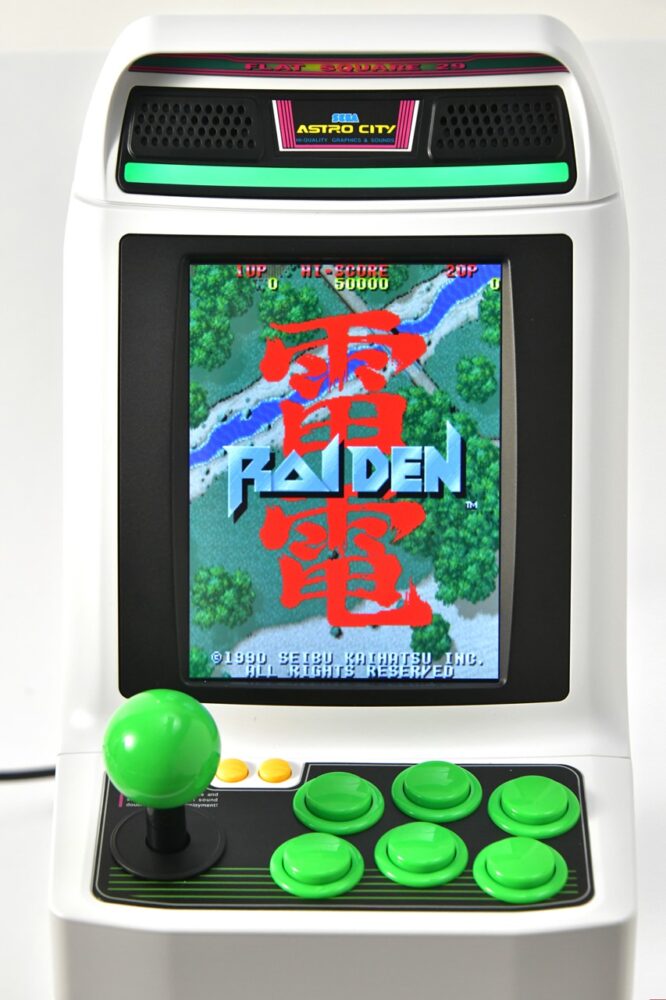 自宅がゲーセンに！ シューティング専用のアストロシティミニ。 | Dig