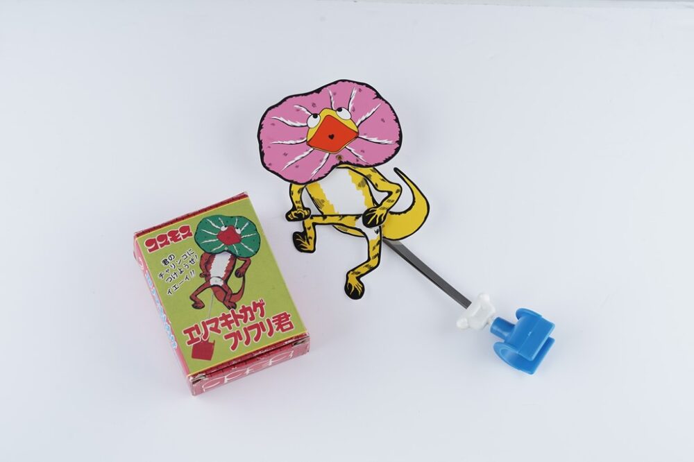 昭和のガチャガチャ】「コスモス」が素早く商品化した、80年代流行り