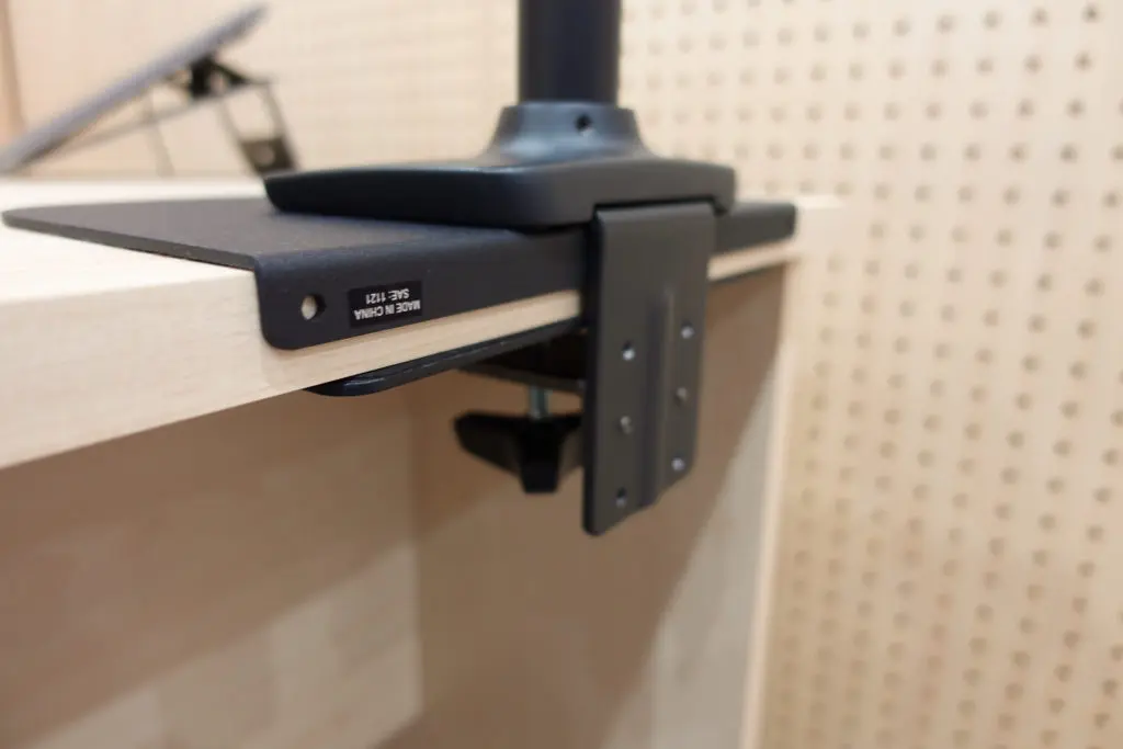 レビュー＆組み立て】エルゴトロンLXモニターアームは経年劣化無しで