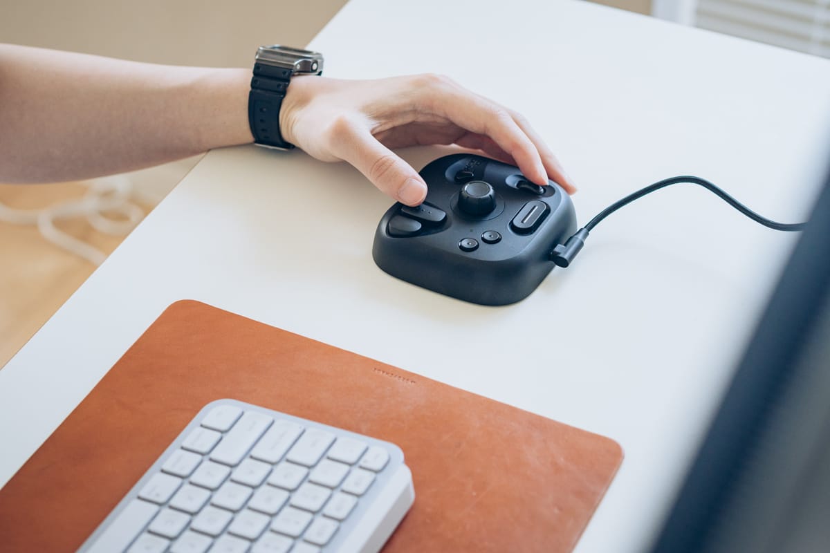 TourBox Lite レビュー！1万円台で購入できるコスパ抜群の左手デバイス