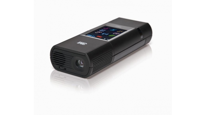 タッチパネル搭載でさらに進化！ 3M(TH) ポケットプロジェクター