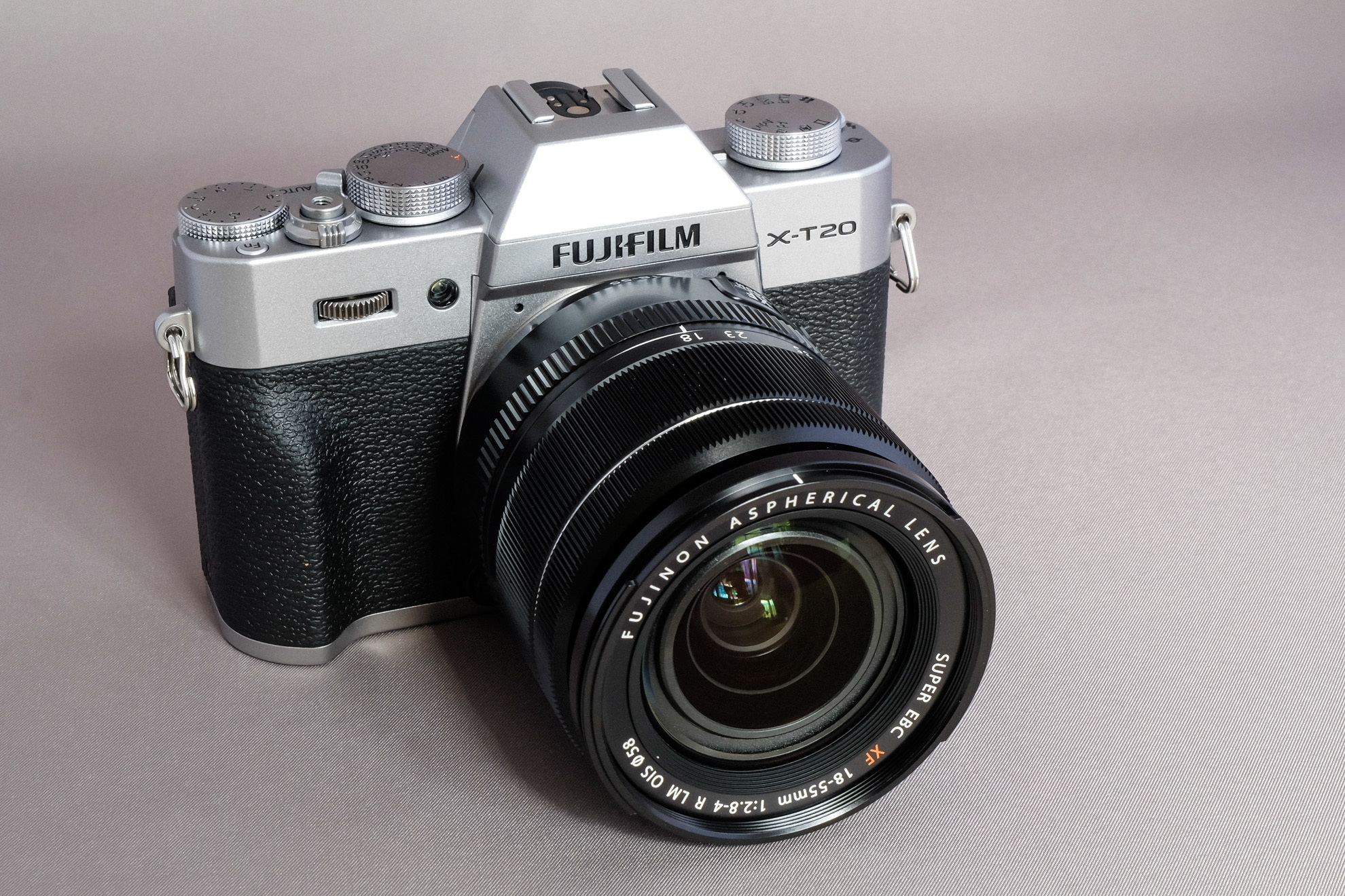 富士フィルム FUJINON XF18-55mm F2.8-4 R LM OIS ◇レビュー